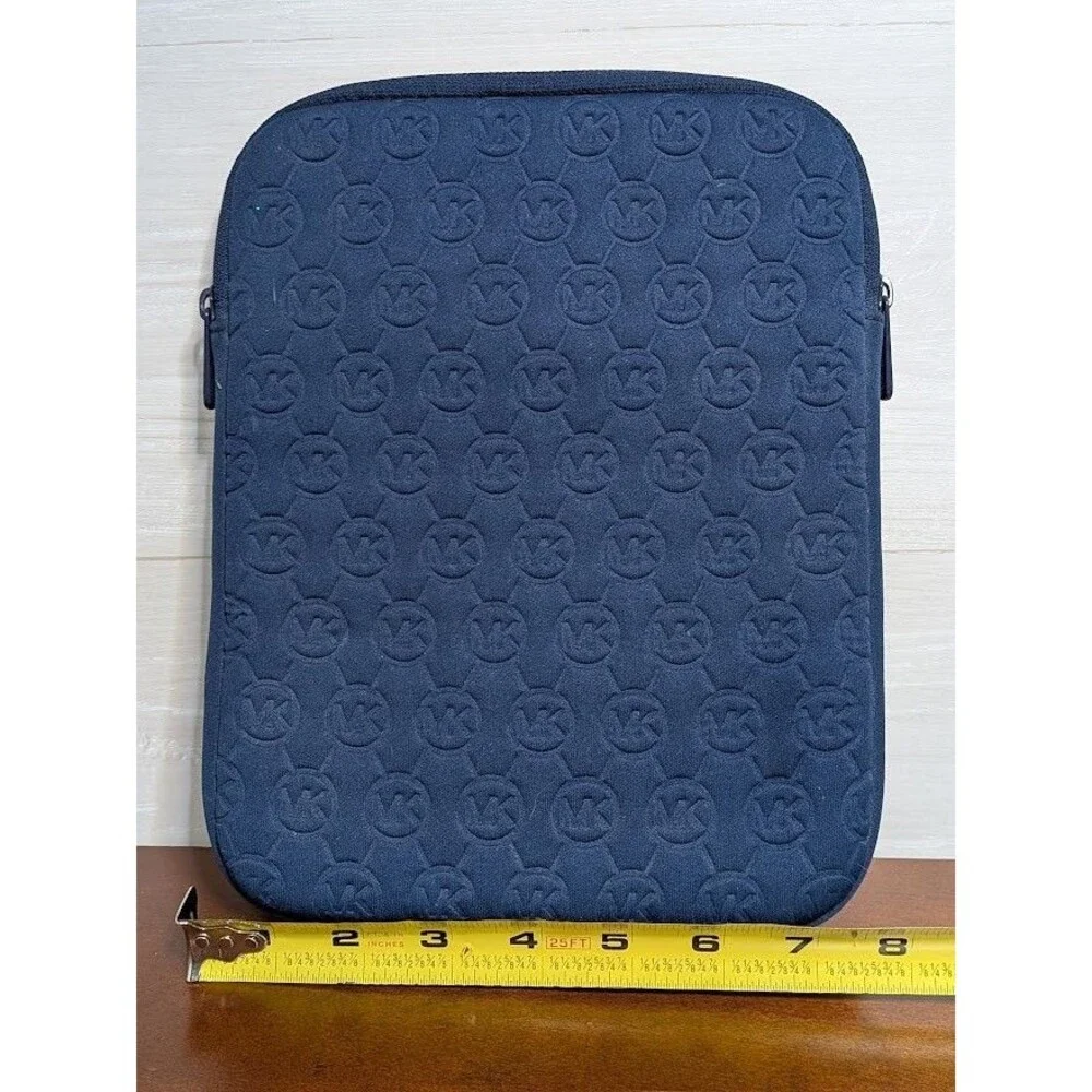 Michael Kors Navy Quilted Neoprene iPad Tablet Sleeve Case Pouch Tech Accessory